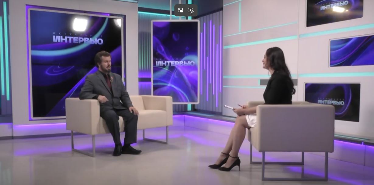 «У высоких берегов Амура часовые Родины стоят»