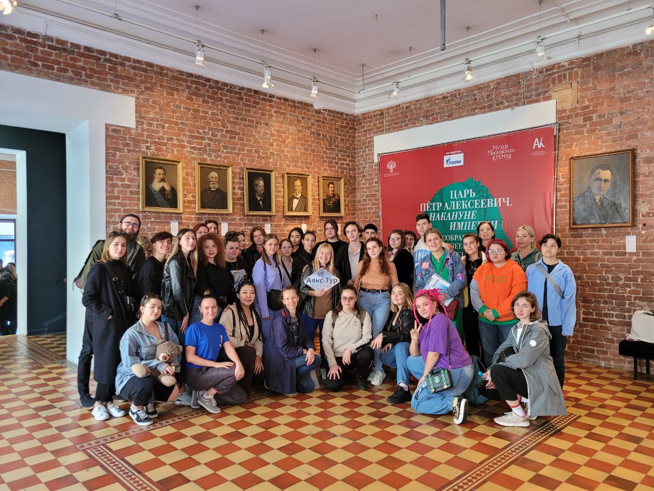 Волонтёры культуры ДВГНБ внесли вклад в программу развития волонтёрского туризма в России