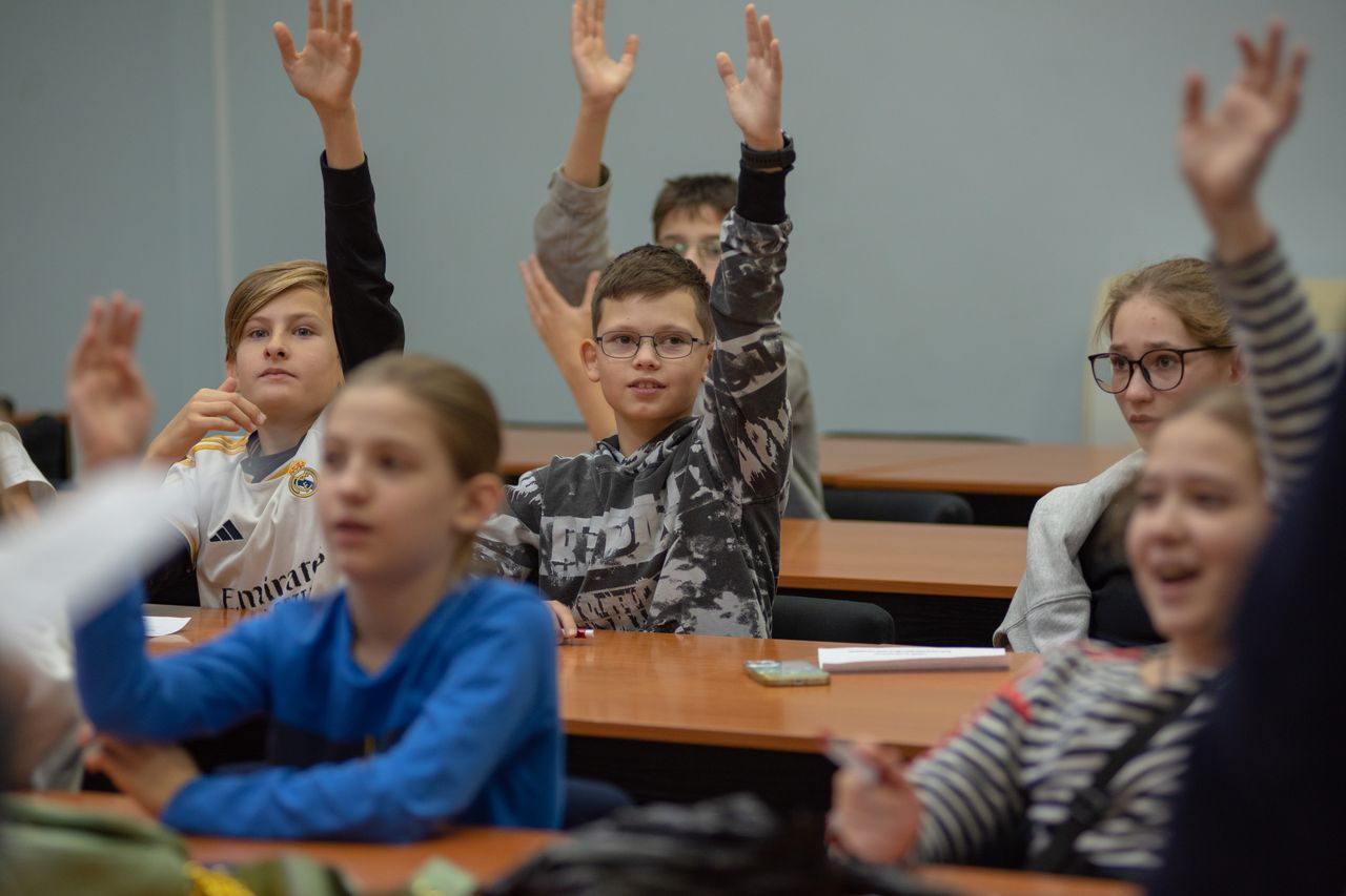 Мероприятие «Слава воину Пассару, слава снайперской винтовке!» для учащихся  Лицея инновационных технологий