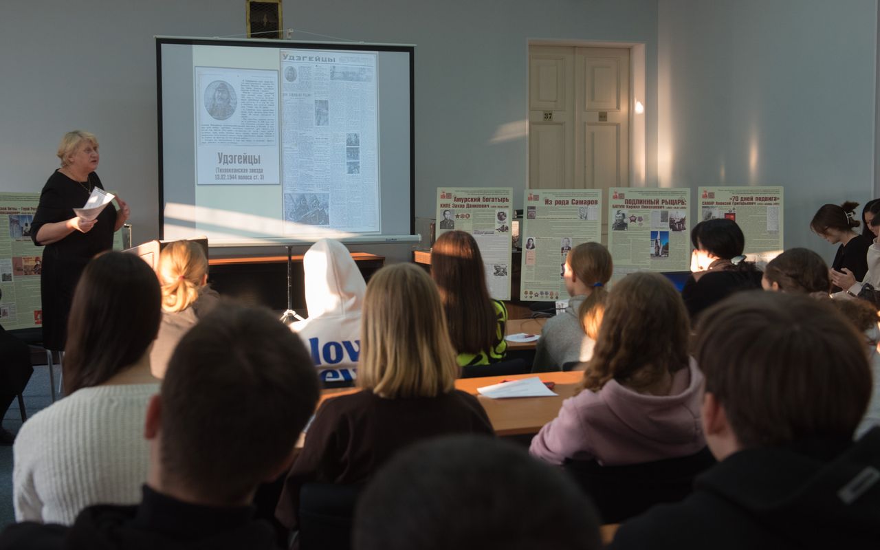 Историко-патриотическое мероприятие «Слава воину Пассару, слава снайперской винтовке!» для студентов ДВГАФК